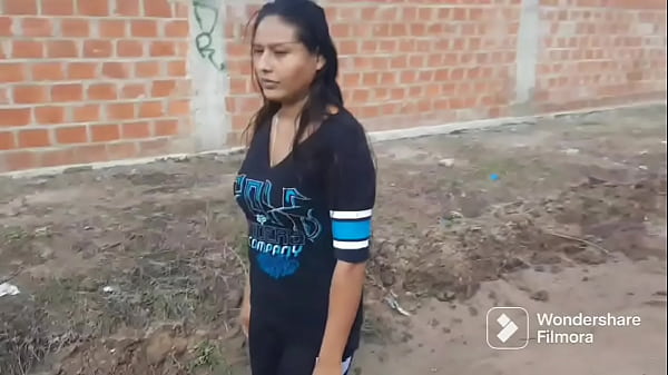 i9-year-old caught on the street gives me her tight ass for a cell phone, ejaculation on her face (amateur milf)