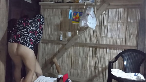 STEPBROTHER OFFERS ME TO AUDITION TO ENTER THE PORN WORLD. EVEN THOUGH I AM A NOVICE, I PASSED THIS TEST AND NOW I WILL START IN REAL HOMEMADE PORN.