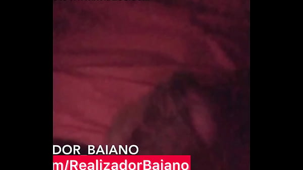 Director from Bahia invited to the cinema by a hotwife, resulting in intense sex and teasing in the middle of the mall and in the cinema while the film was showing