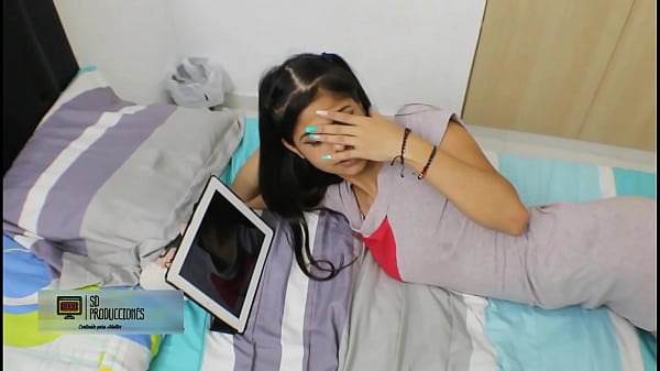 My stepbrother took a Viagra by accident and ended up fucking me-Porn in Spanish