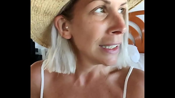 STORY PUBLIC SEASON e EP5 FAMILY HOLIDAY. A new vacation home...