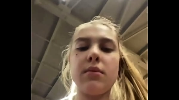 Gym girl fucking