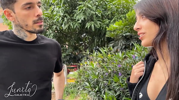 Argentina lost in Medellin, Casual Sex