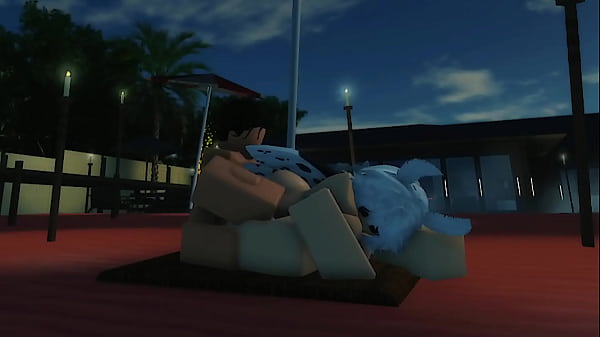 ¡La futa sumisa de Roblox me deja follarla!