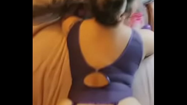 Esposa infiel me deja follarla durante el covid