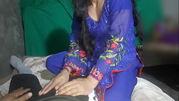 Uncle-in-law fucked the pussy of the new daughter-in-law with his hard dick, so the daughter-in-law also felt completely happy with the dick, FULL STORY.
