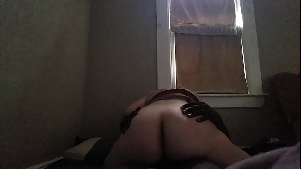 Pawg sabe cómo montar esa polla !!!