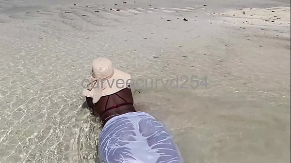 public ass twerking