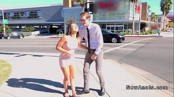 Latina recién comprometida tiene anal follada