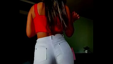 Chilean idiot dancing
