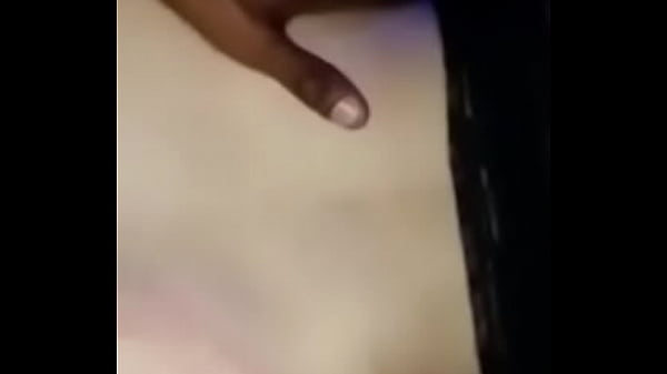 Follando a esta hotwife pawg mientras su esposo espera afuera
