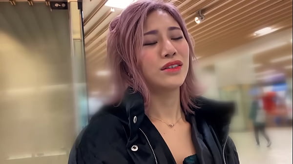 https://bit.ly/e7QhXxF Sex with Japanese slut. Semen is squeezed by tits fucking & blowjob. Nice ass with a thong lingerie. SEX with love for flirting vaginal cum shot. Japanese amateur homemade porn.
