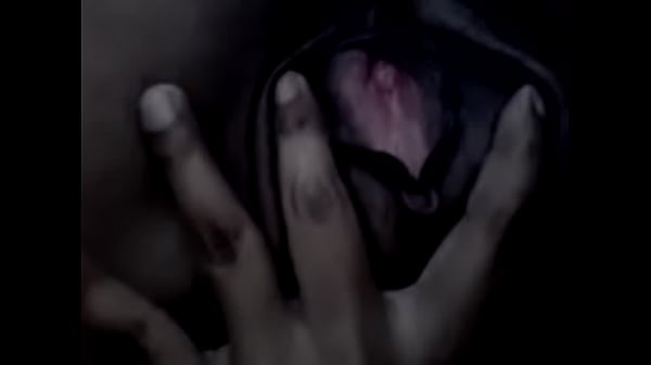 VENEZUELAN SLUT MASTURBATES PART 5