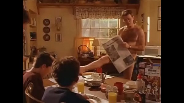Malcom perverted scene in the kitchen