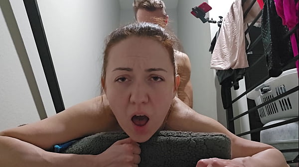 Sorpresa traviesa de Santa RELLENA FOLLADA CREAMPIES mi anal, mamada polla pulgadas