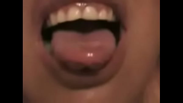 Mamada amateur tan caliente, casera