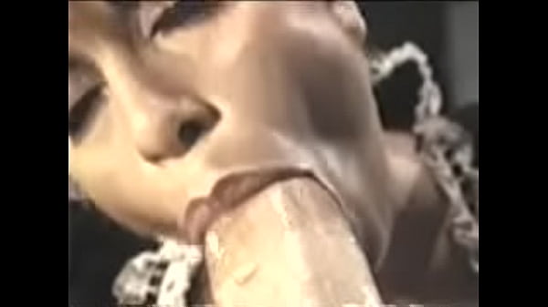 mucama mamada sexo