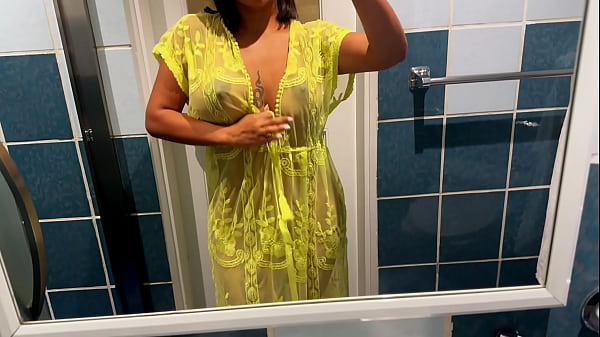 Masturbación de una milf caliente - Leyne Rodríguez