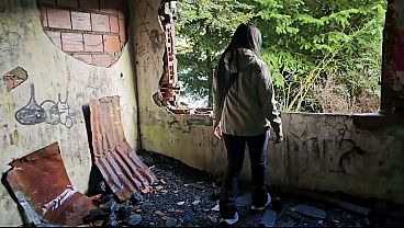 Big-bootied goth girl gets fucked in an abandoned hotel - public
