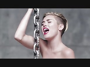 Miley Cyrus uncensored Wrecking Ball video clip