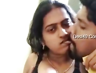 Perfect body tamil girl cheated his husband with his friend