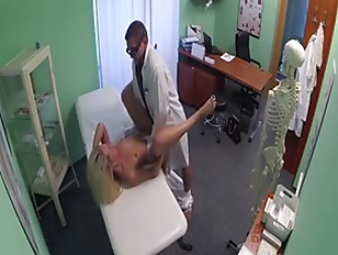 Doctor Loves Office