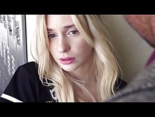 Horny Cheerleader Gets Off in DetentionMKcR